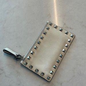 Valentino Rockstud - Card holder with zipper pocket - Pearlescent White